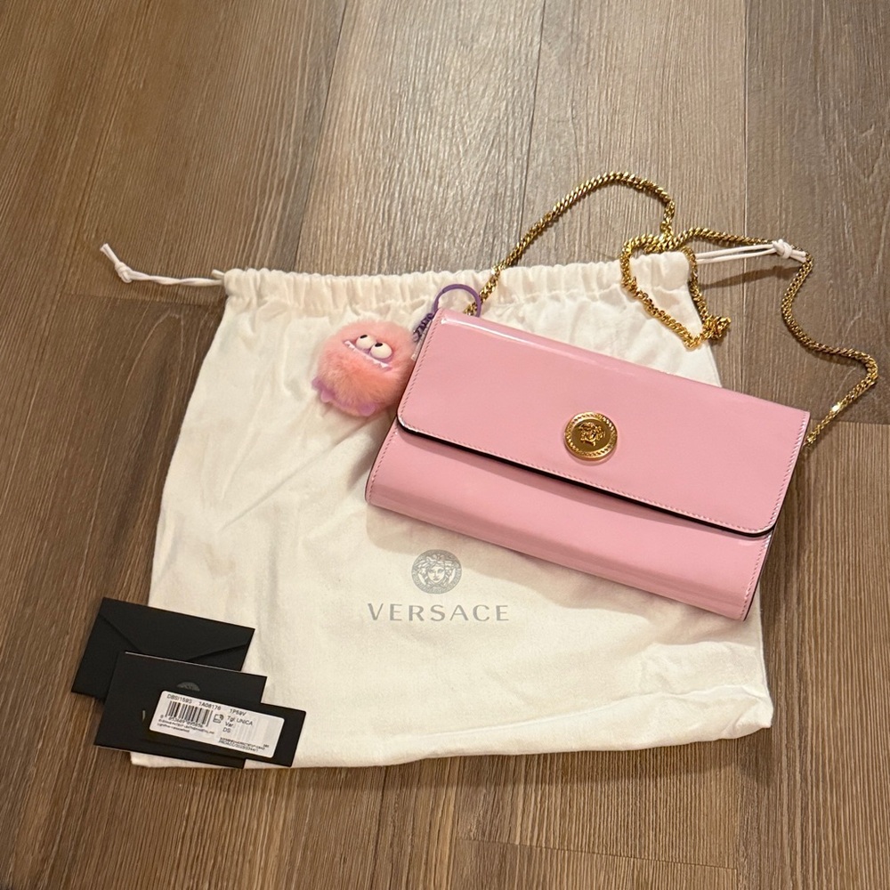 New versace pink patent leather envelope clutch crossbody